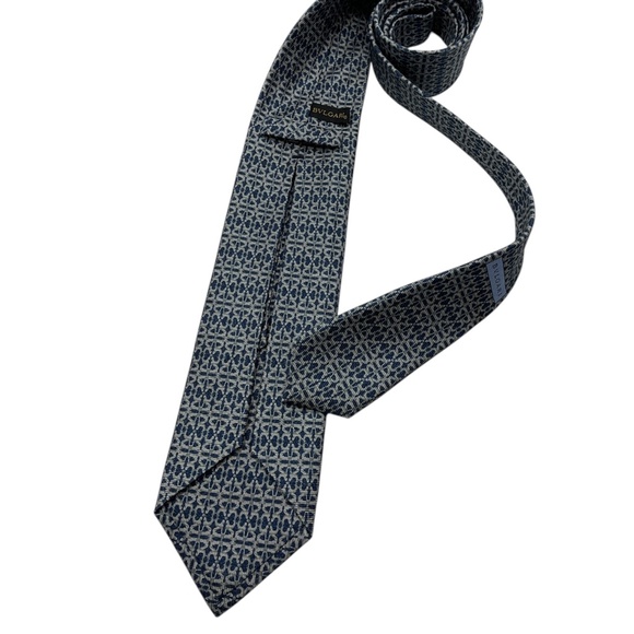 BVLGARI SEVENFOLD XL Blue/Gray Geometric Silk LUXURY Tie ITALY - Picture 2 of 8